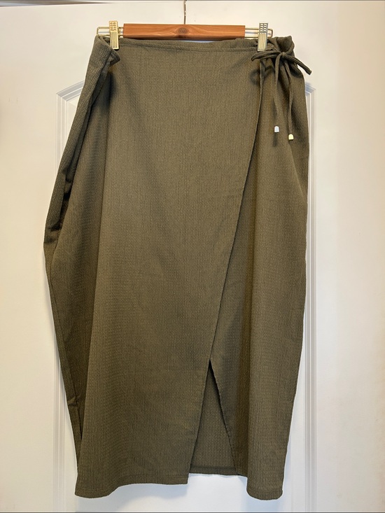 H&M Dresses & Skirts - H&M Olive Green Wrap Midi Skirt with Side Tie
